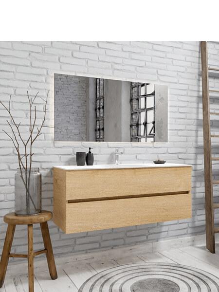 Mueble de baño 120 cm Wood roble natural con 2 cajones, lavabo de Solid surface seno centrado con 1 orificio(s) para el grifo. 9 Mueble de baño suspendido Vica 120 Wood roble natural 2 cajones en acabado Wood roble natural mate. Un mueble de baño de apertura suave por uñero con encimera para grifo sobre encimera y seno centrado.