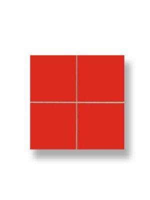 Revestimiento precorte 10x10 pasta roja liso rojo 20x20 cm. Un azulejo fácil de instalar y que te ofrecerá el aspecto de un azulejo 10x10 cm.