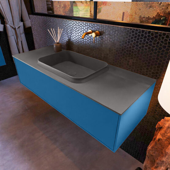 MONDIAZ ERIN 120cm mueble de baño color Jeans 1 cajón. Lavabo RIDGE Centro sin orificio color Dark Grey.