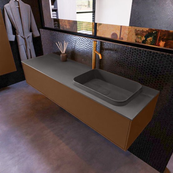 MONDIAZ ERIN 150cm mueble de baño color Rust 1 cajón. Lavabo RIDGE Derecho 1 orificio color Dark Grey.