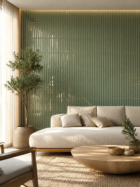 Salón contemporáneo con azulejo Waikiki Verde-B Surf 23x33,5 de relieve lineal y acabado brillo verde