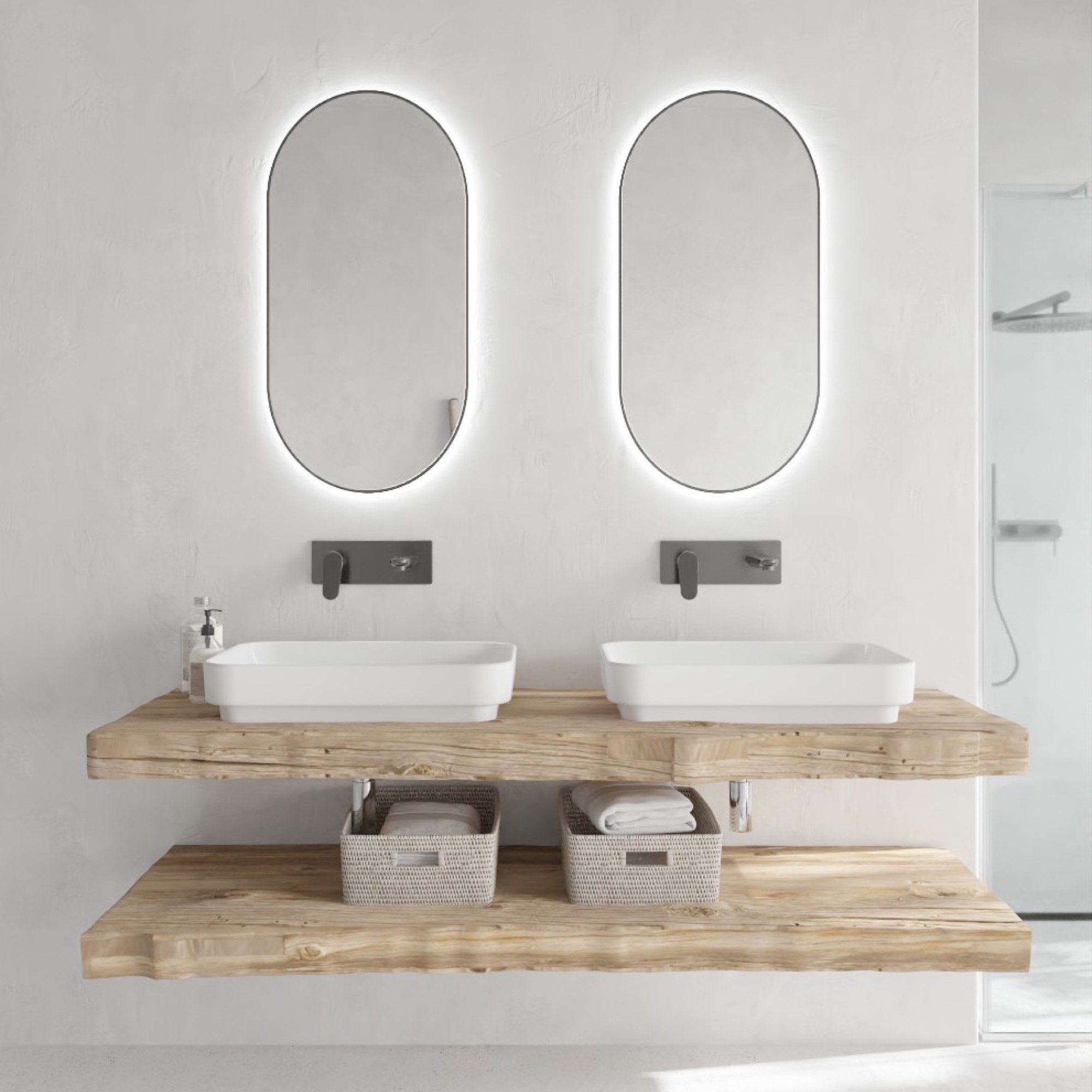 Espejo de baño Seul marco negro 50x90 cm Doble TOUCH para luz bi-led (3 tonos de luz en el mismo espejo) y antivaho. 2 Vista frontal de dos espejos Seul con marco negro y luz led ambiental sobre encimera de madera