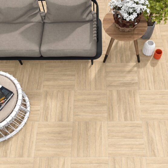 Terraza con suelo imitación madera miel Irazu 45x45 cm antideslizante C3 colocado en damero