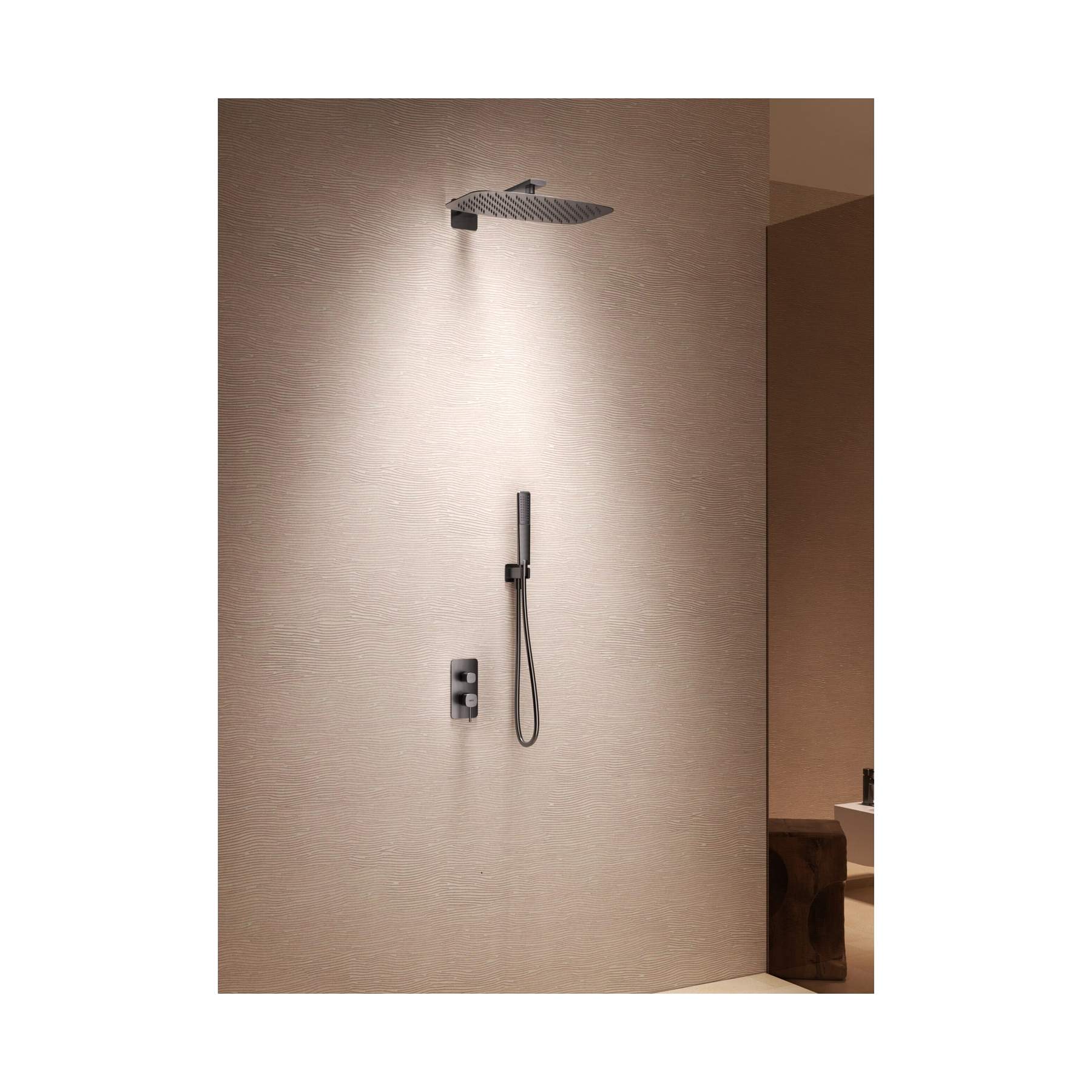 Conjunto de ducha monomando empotrado Firenze con rociador y mango 2 Conjunto de ducha monomando empotrado Firenze con rociador y mango en acabado cromo